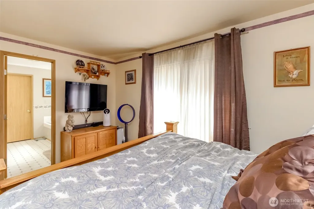 20024 73rd Ave Ct E Spanaway WA 98387