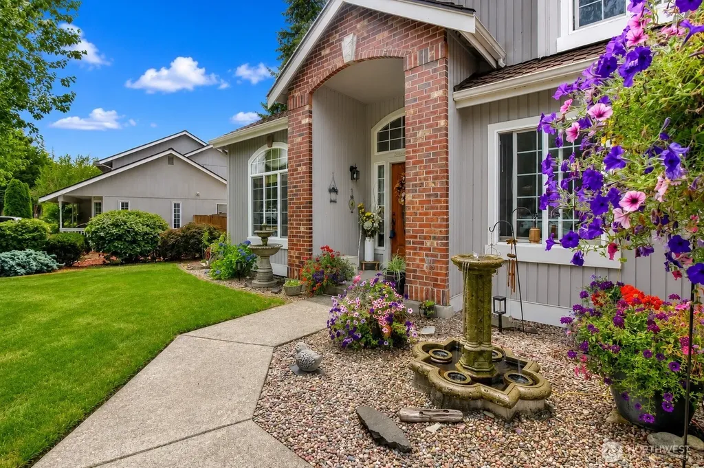 20024 73rd Ave Ct E Spanaway WA 98387