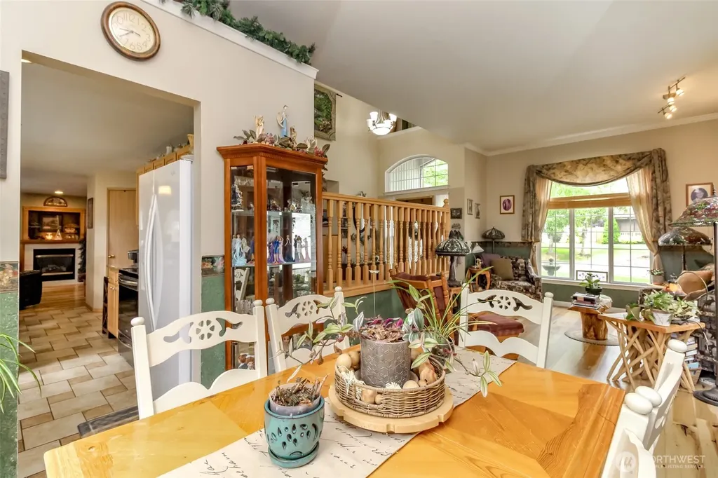 20024 73rd Ave Ct E Spanaway WA 98387