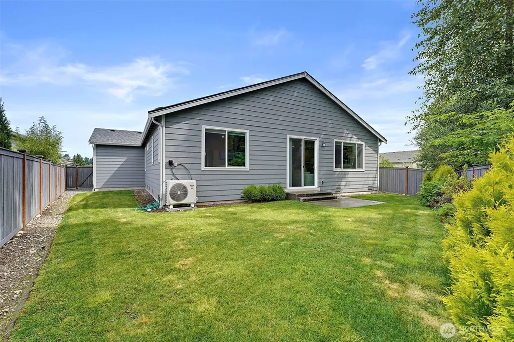 12216 176th St E Puyallup WA 98374