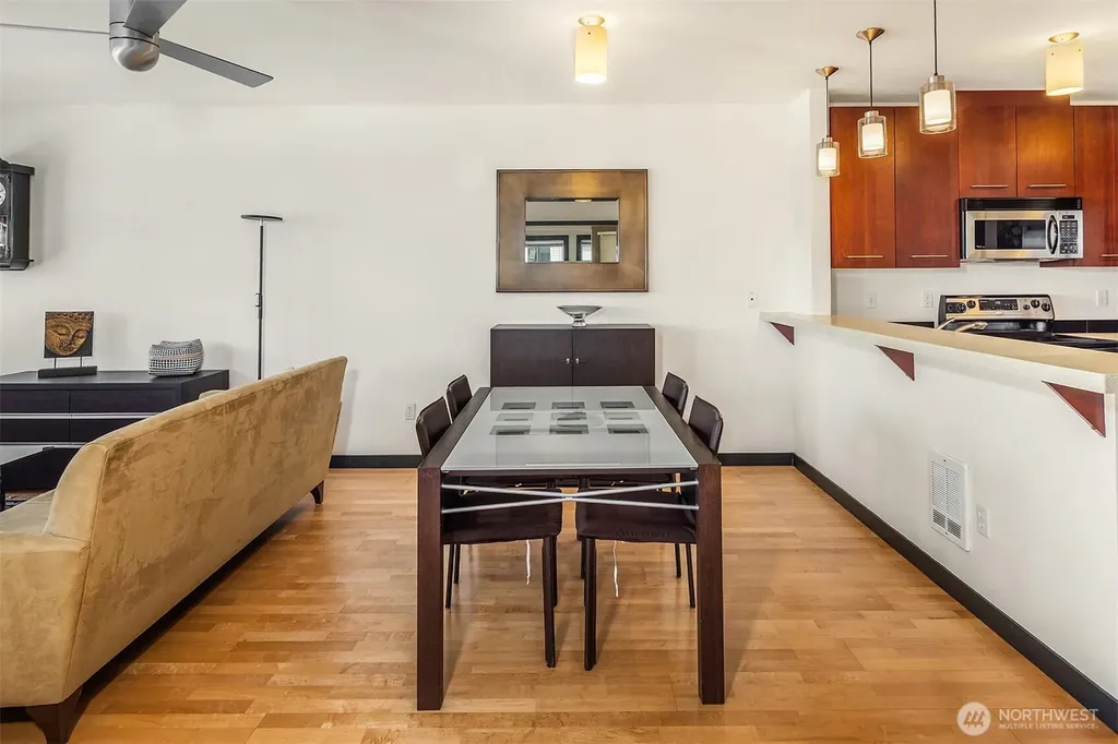 655 Crockett Street Seattle WA 98109