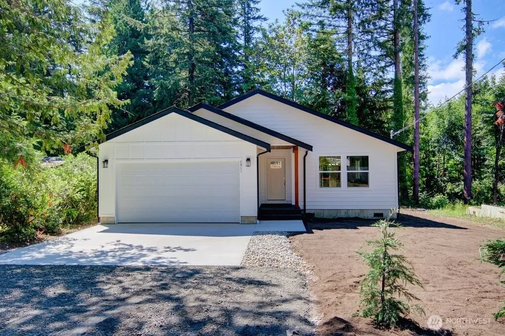 7911 Apache Drive Maple Falls WA 98266