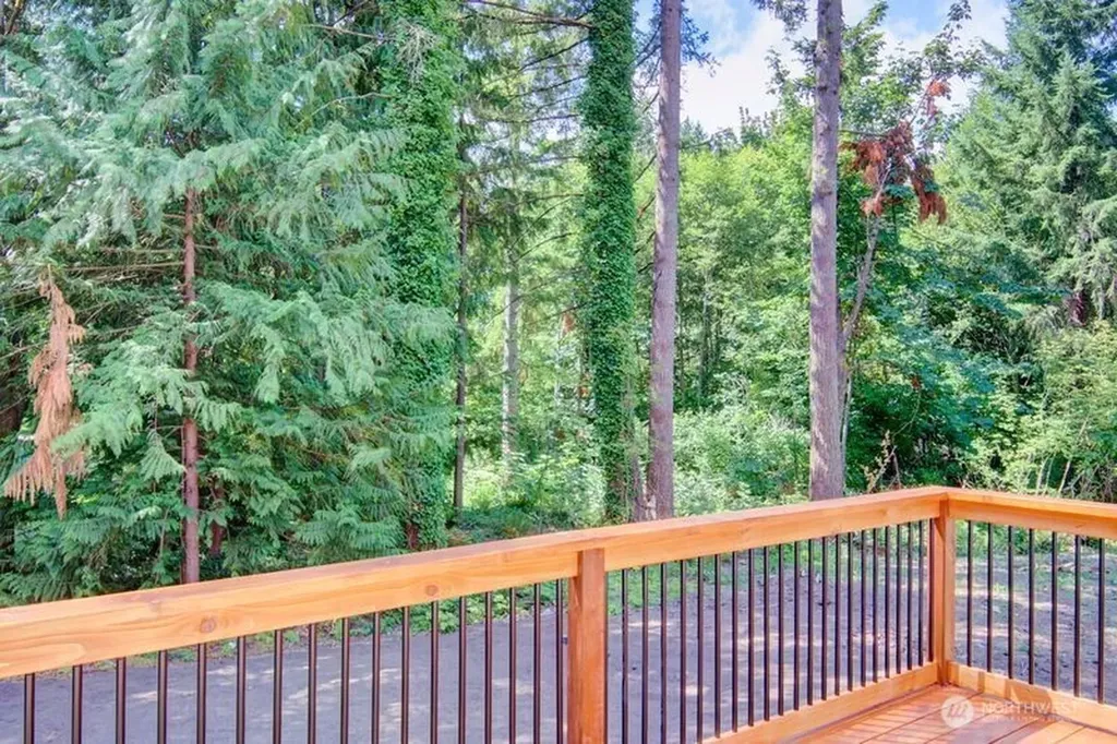 7911 Apache Drive Maple Falls WA 98266
