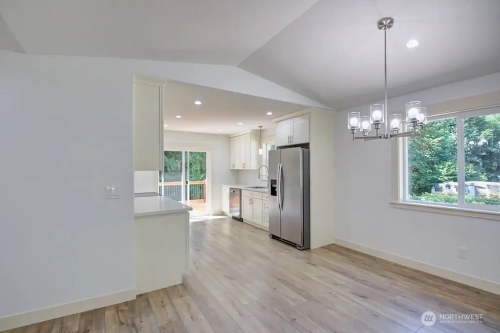 7911 Apache Drive Maple Falls WA 98266