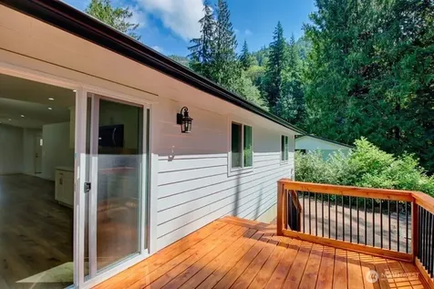 7911 Apache Drive Maple Falls WA 98266