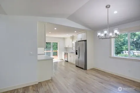 7911 Apache Drive Maple Falls WA 98266