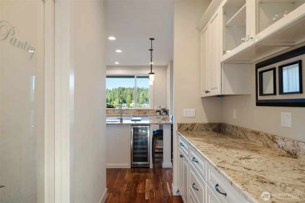 31 SE Skookum View Drive Shelton WA 98584