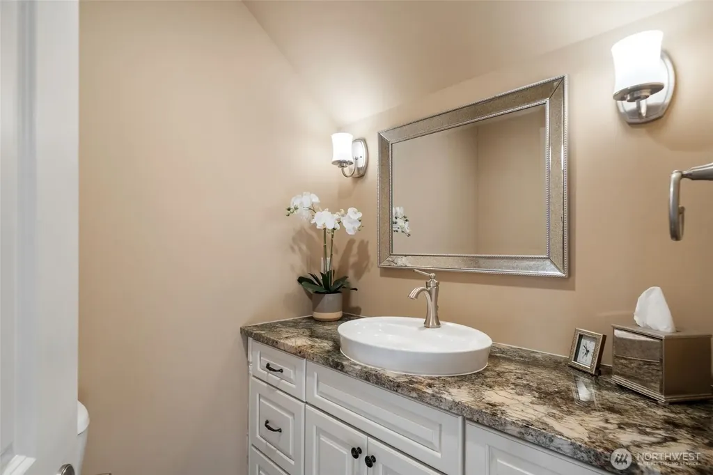 31 SE Skookum View Drive Shelton WA 98584