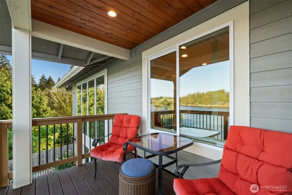 31 SE Skookum View Drive Shelton WA 98584