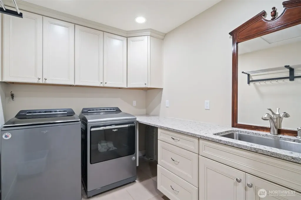 31 SE Skookum View Drive Shelton WA 98584