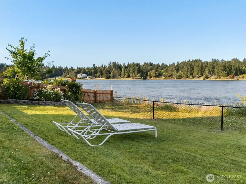 31 SE Skookum View Drive Shelton WA 98584