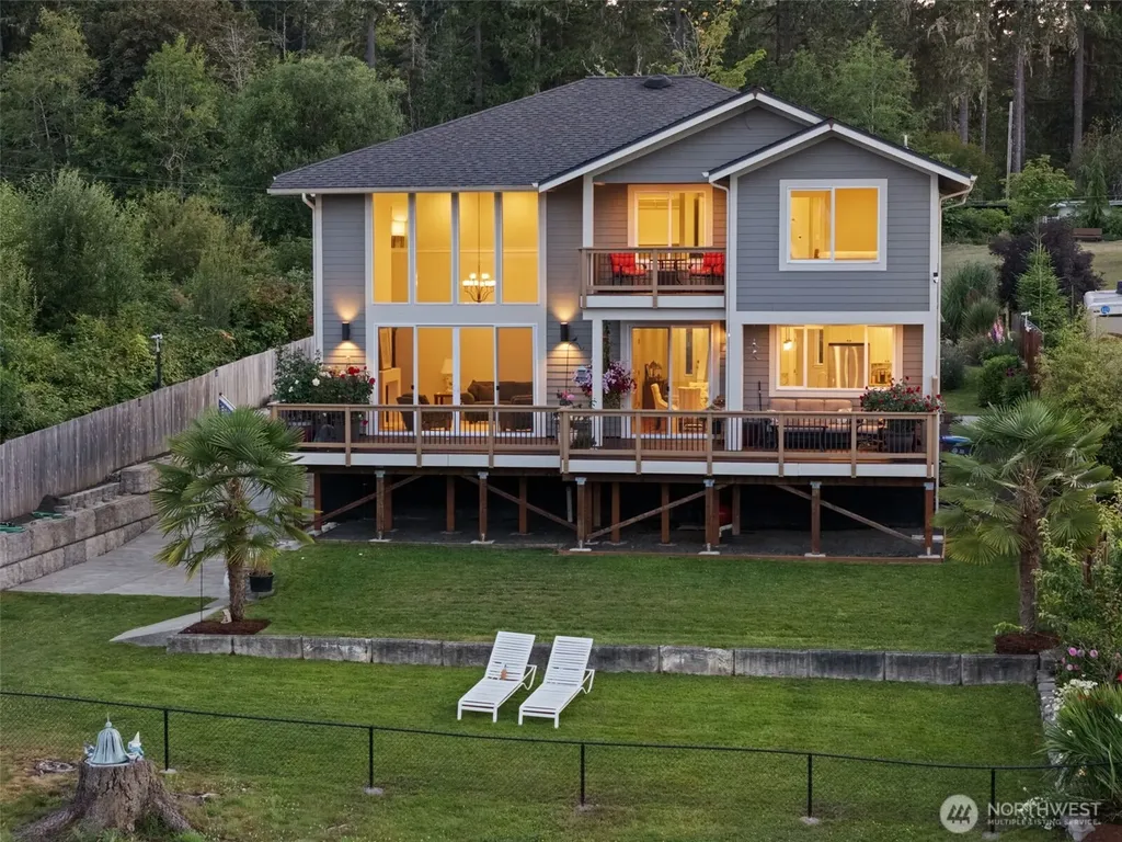 31 SE Skookum View Drive Shelton WA 98584