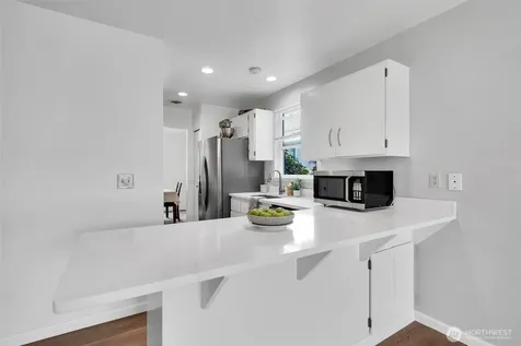 5011 38th Street NE Tacoma WA 98422