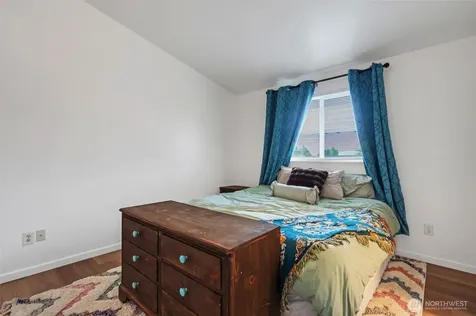 5011 38th Street NE Tacoma WA 98422