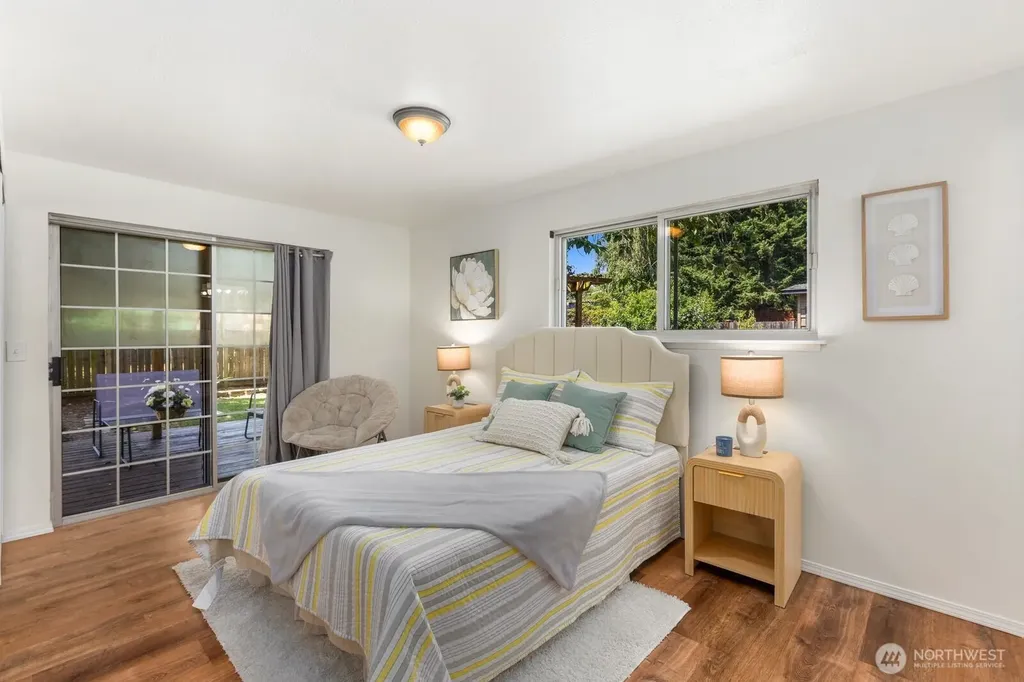20605 12th Place S Seatac WA 98198