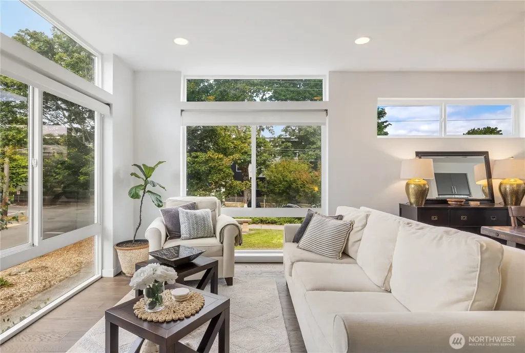 1707 NW 63rd Street Seattle WA 98107