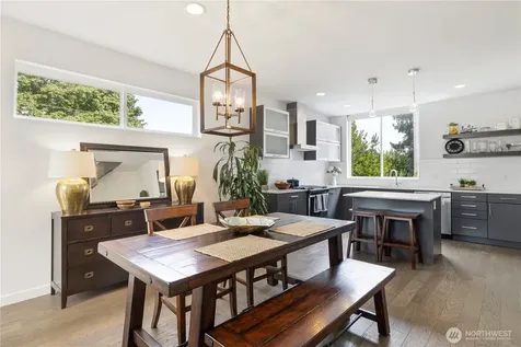 1707 NW 63rd Street Seattle WA 98107