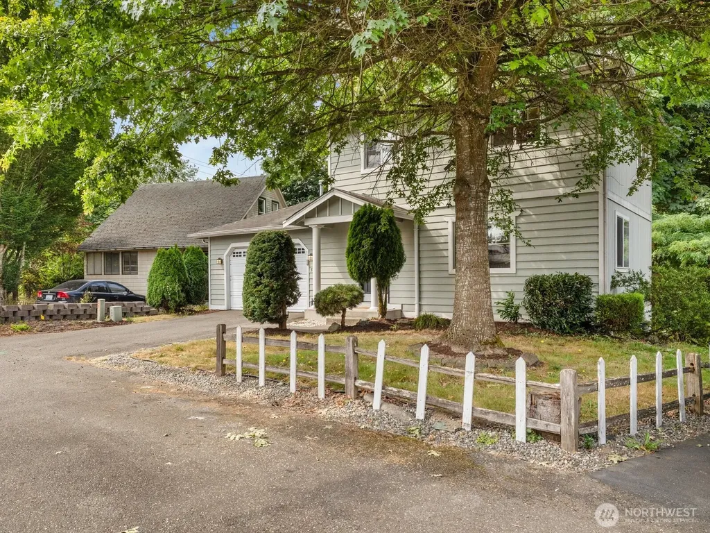 5613 Grove Street Marysville WA 98270