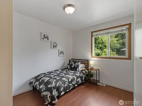 5613 Grove Street Marysville WA 98270