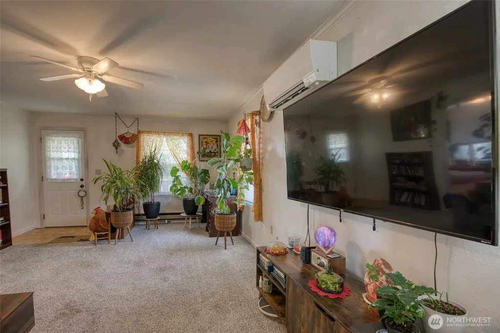1021 W Stockwell Street Aberdeen WA 98520