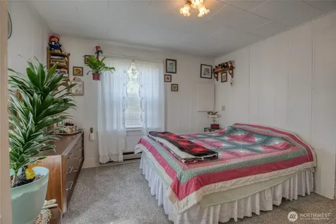 1021 W Stockwell Street Aberdeen WA 98520