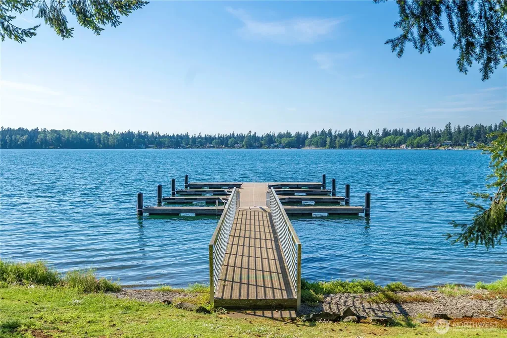 4 Thornewood Lane SW Lakewood WA 98498