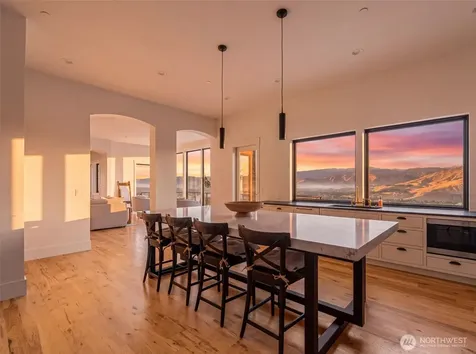 3900 Sky Crest Wenatchee WA 98801