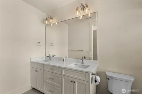 3900 Sky Crest Wenatchee WA 98801