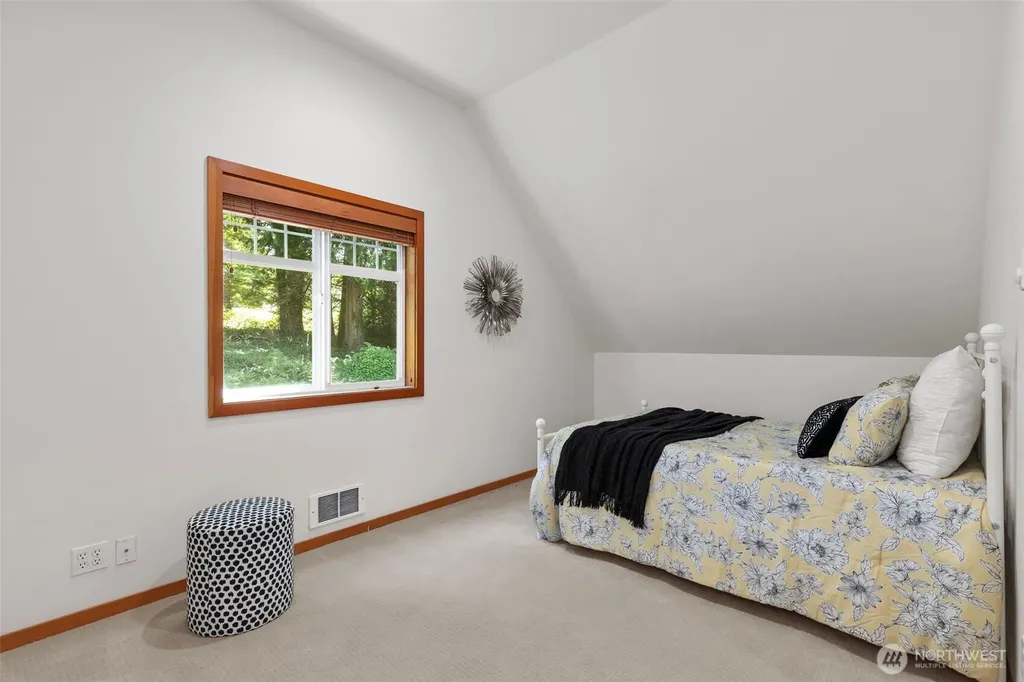 2580 NW Canal View Way Poulsbo WA 98370