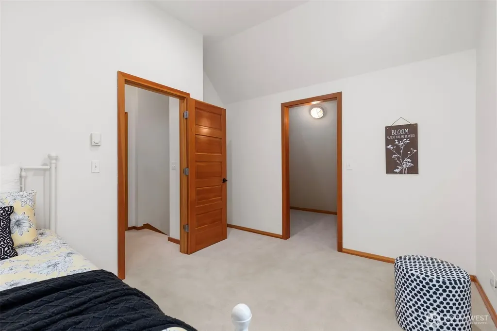 2580 NW Canal View Way Poulsbo WA 98370