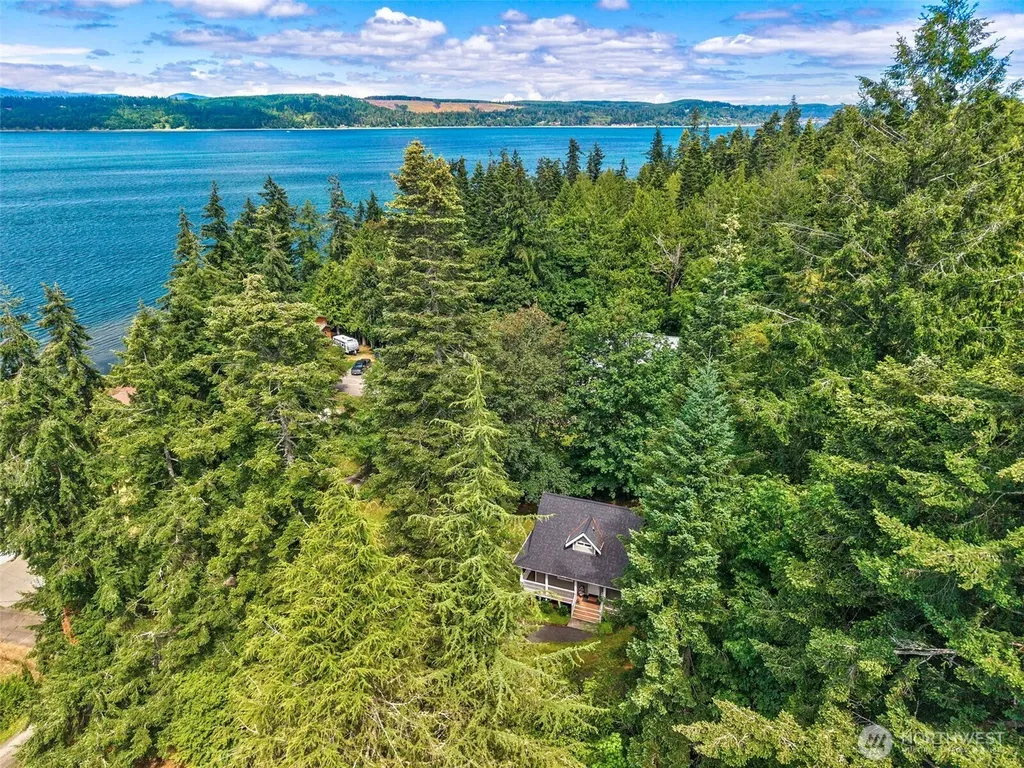 2580 NW Canal View Way Poulsbo WA 98370