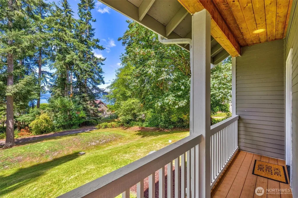 2580 NW Canal View Way Poulsbo WA 98370