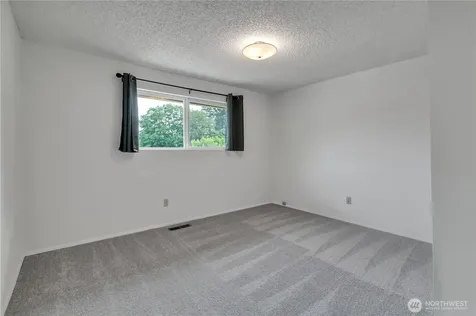 10074 SE 213th Place Kent WA 98031