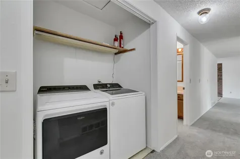 10074 SE 213th Place Kent WA 98031