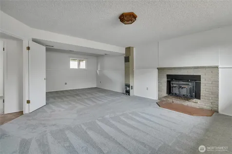 10074 SE 213th Place Kent WA 98031