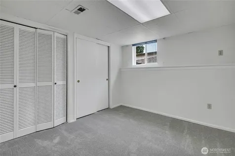 10074 SE 213th Place Kent WA 98031