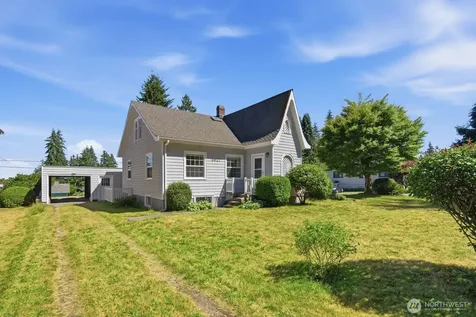5627 Colby Avenue Everett WA 98203