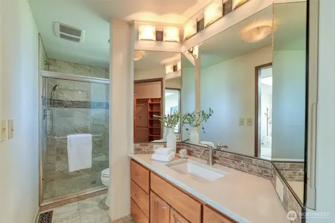 14700 SE 165th Place Renton WA 98058