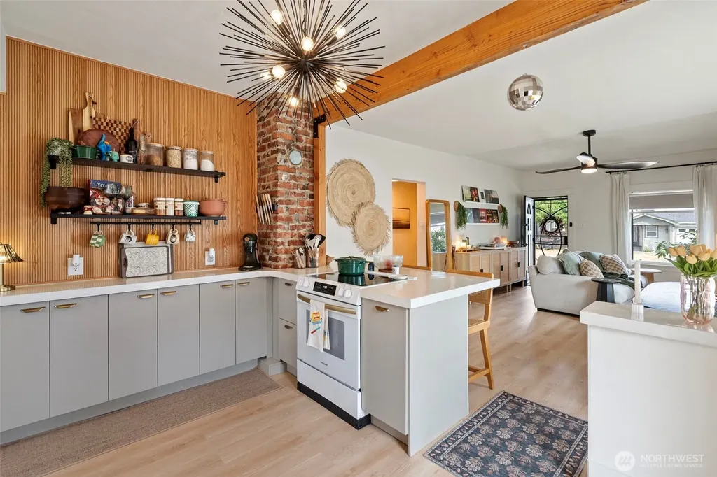 1146 S 34th Tacoma WA 98418