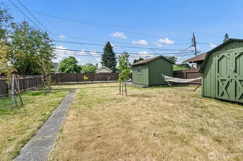 1146 S 34th Tacoma WA 98418