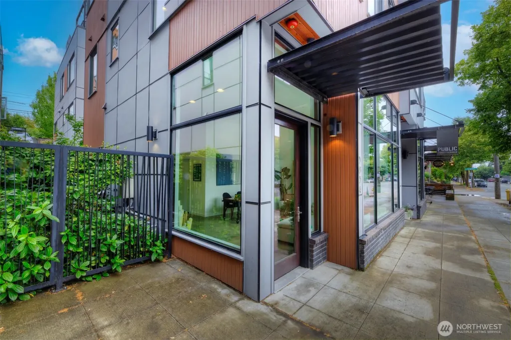 3834 California Avenue SW Seattle WA 98116