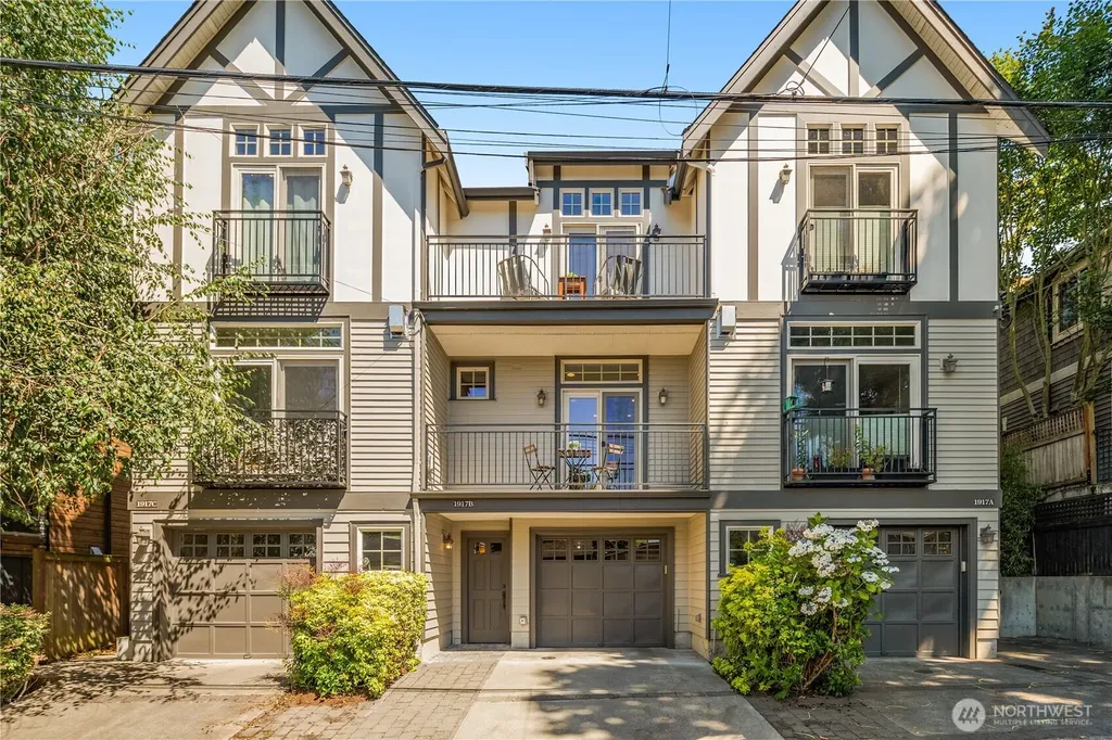1917 8th Avenue W Seattle WA 98119