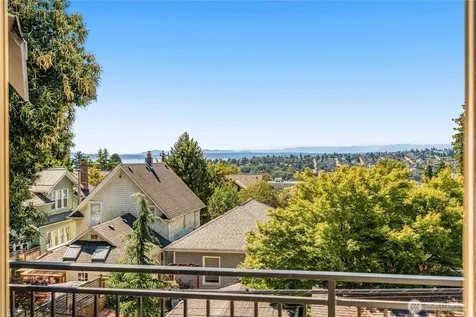 1917 8th Avenue W Seattle WA 98119