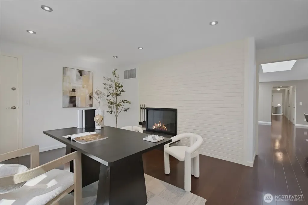 15611 SE 24th Street Bellevue WA 98008