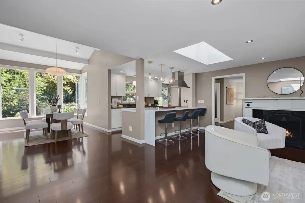 15611 SE 24th Street Bellevue WA 98008