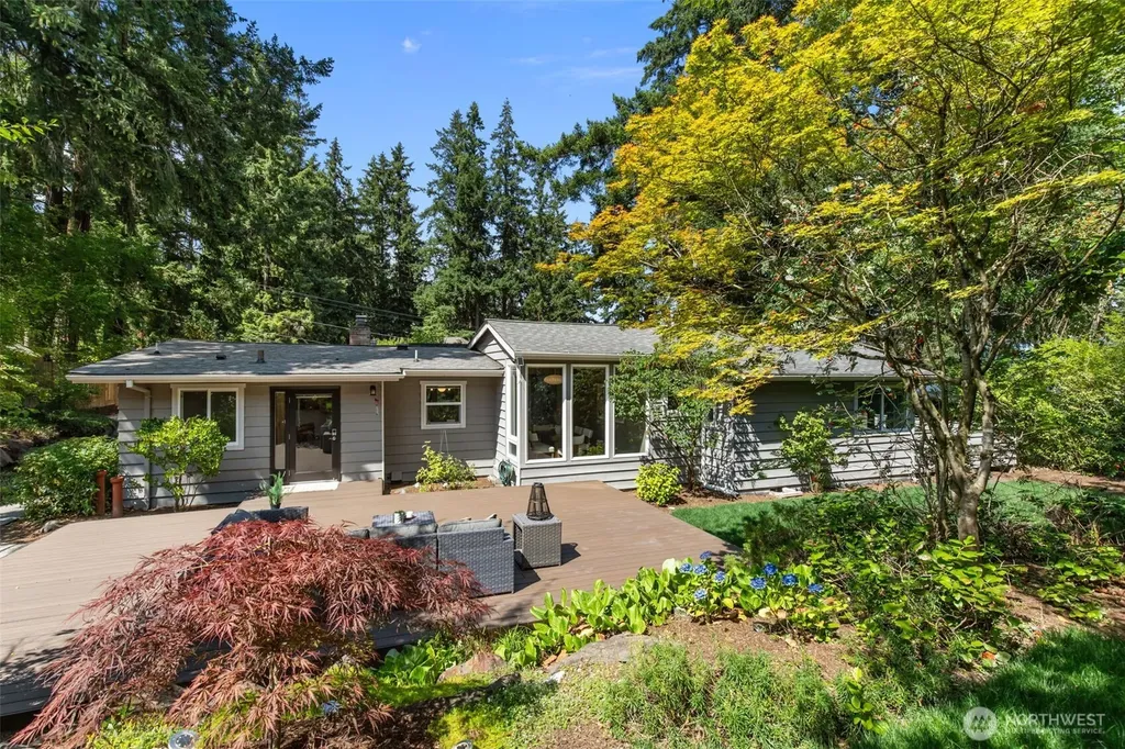 15611 SE 24th Street Bellevue WA 98008