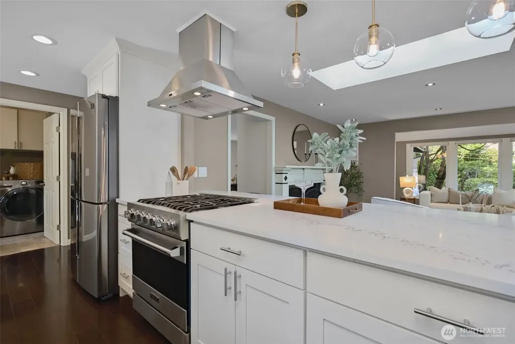 15611 SE 24th Street Bellevue WA 98008