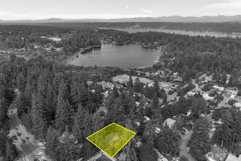 15611 SE 24th Street Bellevue WA 98008