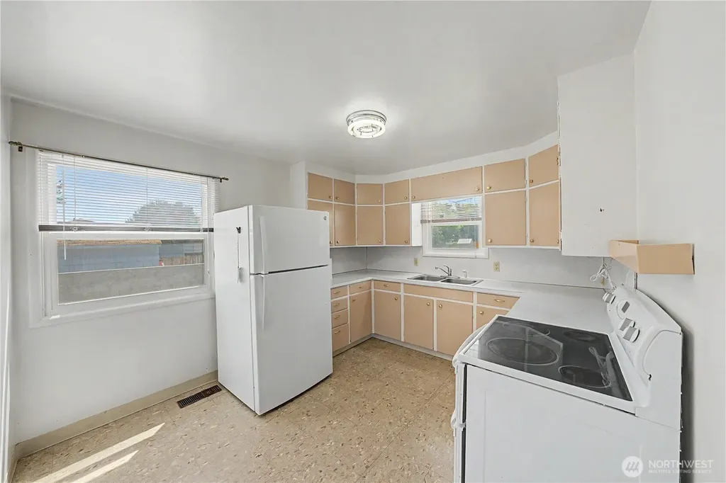 420 11th Street SW Ephrata WA 98823