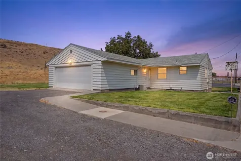 420 11th Street SW Ephrata WA 98823